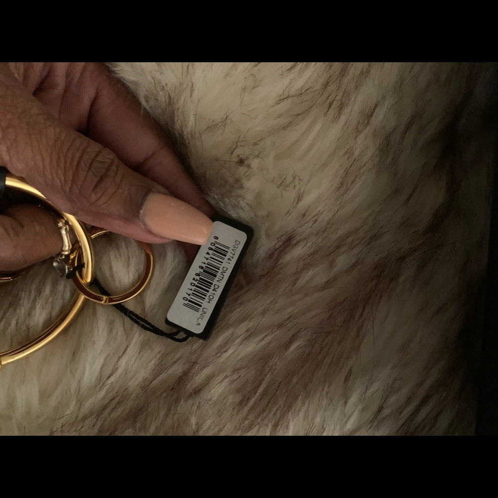 Designer Keychain - Picture 4 of 12